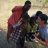 photographer shows children photos in malawi